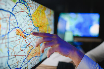 Logistics manager using digital map for freight dispatch planning