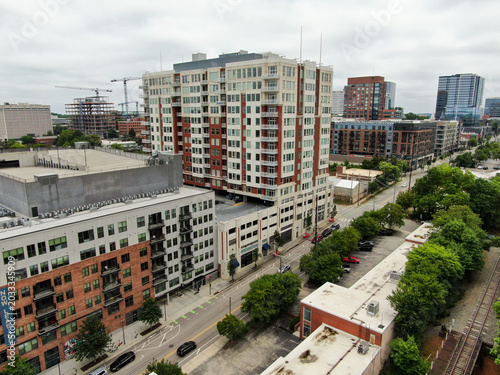 Valokuva Aerial View Of Downtown Raleigh Skyline Featuring The West Condominiums And Quor