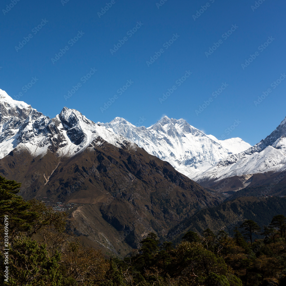 Fototapeta premium Mount Everest and Mount Lhotse, Sagarmatha National Park. View from Namche Bazaar viewpoint, Nepal