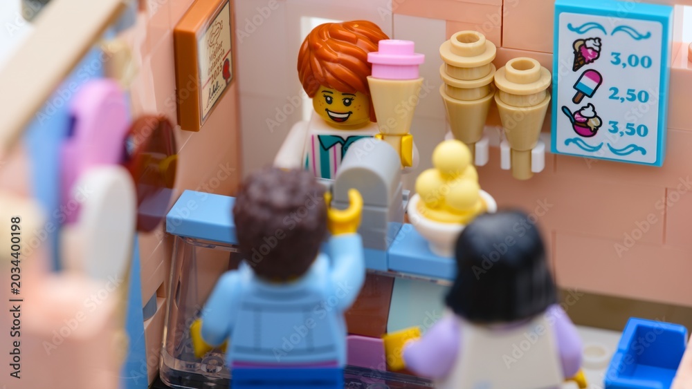Obraz premium Tambov, Russian Federation - January 19, 2026 Lego Italian gelateria with seller and buyers inside.