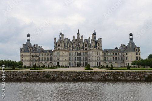 Bild auf Leinwand Chambord with water channel in foreground