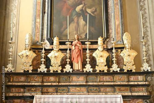 Altare chiesa Vigevano, Pavia, Italia
