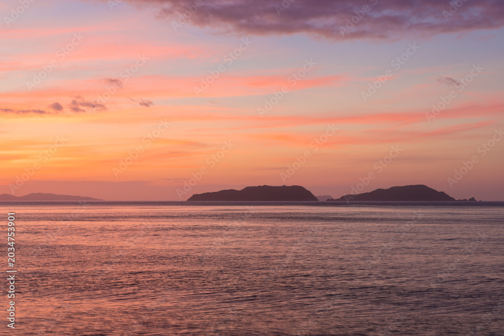 Fototapeta premium 海の夕焼け（大分県津久見市）