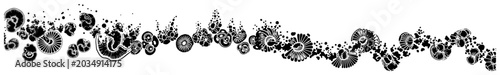 Photos Sea shells and ammonite fossils arranged in decorative horizontal border style