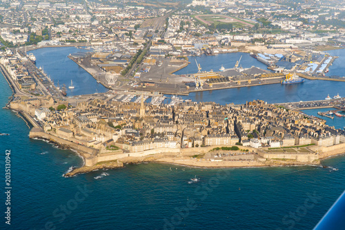 Фотография Vue aérienne de Saint‑Malo Intra‑Muros et de ses remparts