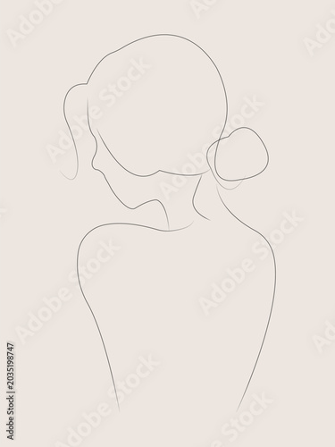 One line drawing of a beautiful woman.