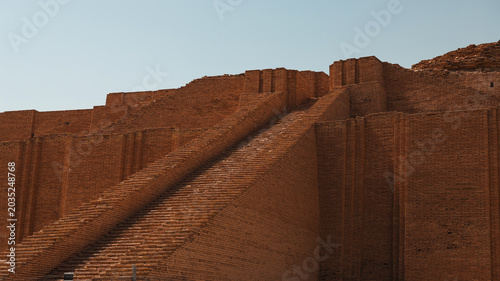 Tablou pe pânză Ziggurat of Ur located in Iraq showcasing ancient Mesopotamian architecture in s