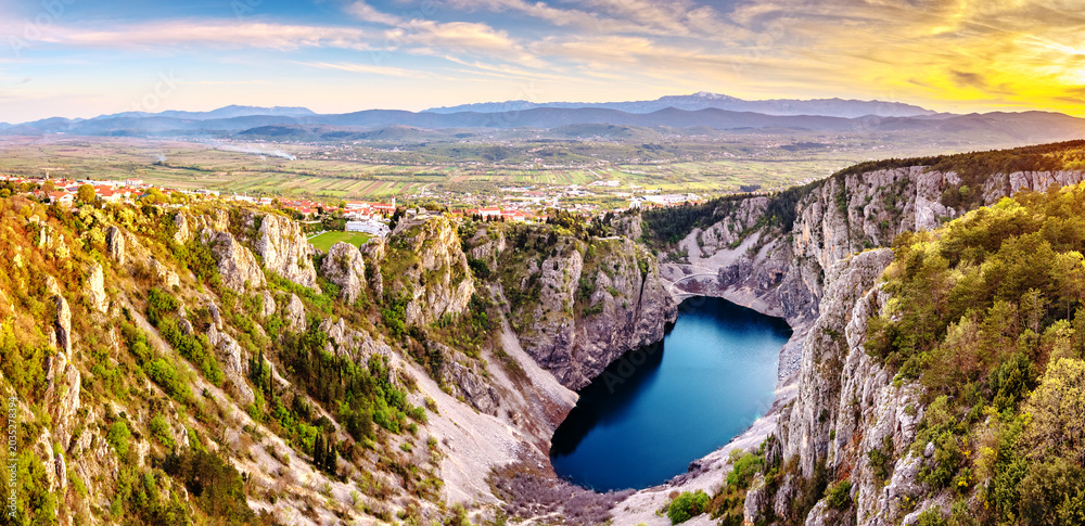 Obraz premium Imotski, Croatia at Golden Hour