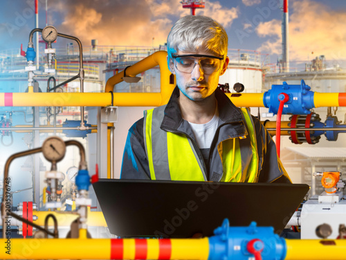 Gas industry. Industrial en...