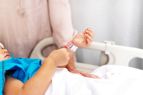 Child patient hospital wristband care