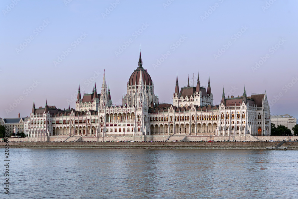 Naklejka premium Budapest - Ungheria - Il Parlamento Ungherese