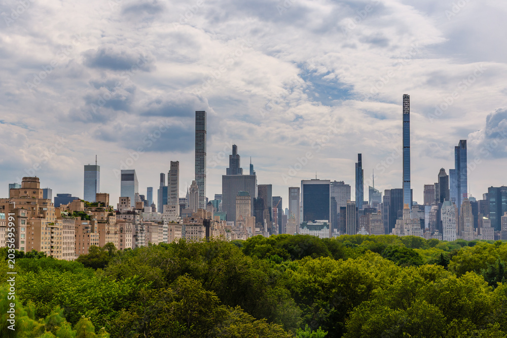 Obraz premium Manhattan Skyline View from the Metropolitan Museum Rooftop, NYC