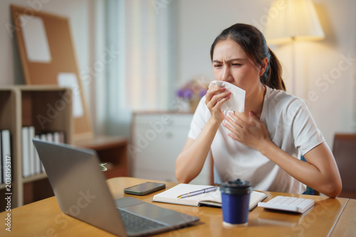 Canvastavla Young Asian woman feeling unwell at home, experiencing cold or flu symptoms, cov