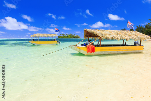 Принти на полотні Rarotonga, Cook Islands Beach with boats over tropical water at Muri lagoon