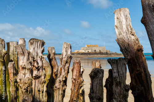 Foto Vue du Fort National de Saint-Malo en Bretagne