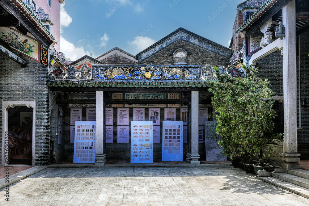 Fototapeta premium Foshan city, Guangdong, China. Nanzhuang Kongjia Village is a traditional Chinese village boasting a history of over 800 years, it serves as one of the key settlements for the Confucius's descendants