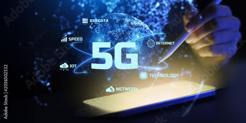 Photos 5G Network and High-Speed Wireless Communication Technology Illustrated on a Digital Interface