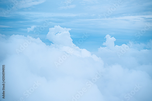 上空からの幻想的な雲