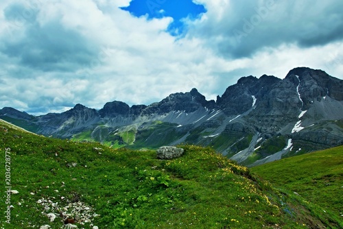 Austrian Alps - view from the footpath from Rüfikop to the Stuttgart Hut near Lech in the Lechtal Alps