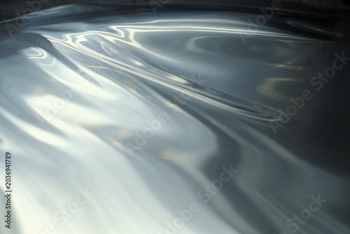 Oil on aluminium plate