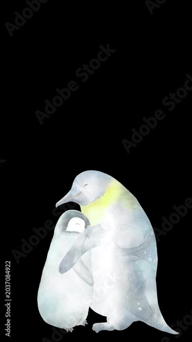 親ペンギンが子供ペンギンを優しく抱きしめる縦長の背景透過ループアニメーション。上半分に大きなコピースペース。