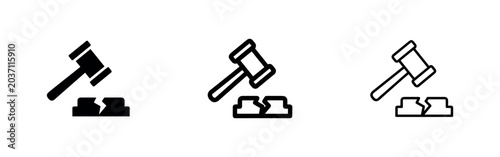 Foto Justice Gavel Icon Set: Judge's Hammer on Broken Block