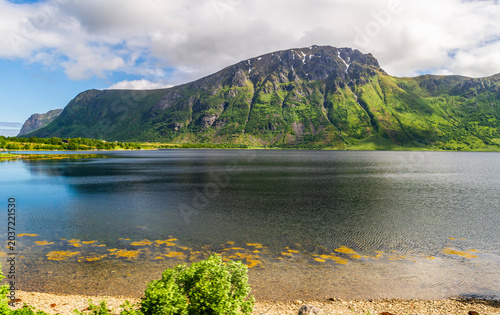 Foto Lofoten Island, Norwegian Sea, Alesund, Hjorundfjord, Finnmark, Norway, Arctic,