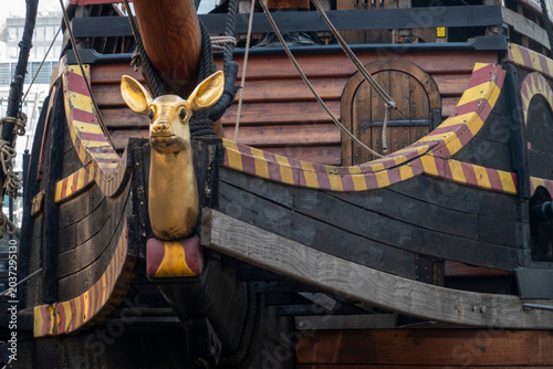 Bilde på lerret London, UK, 27th May 2026 - The figurehead of the Golden Hind, a ship that is a