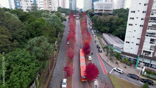 drone da Rua do Outono em Curitiba
