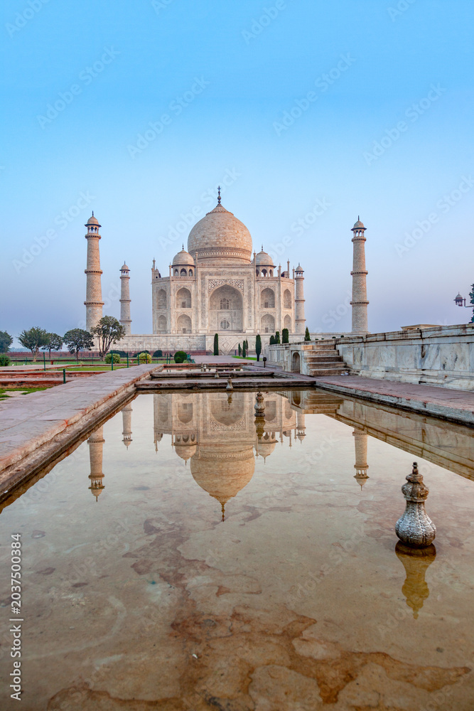 Fototapeta premium Taj Mahal in India