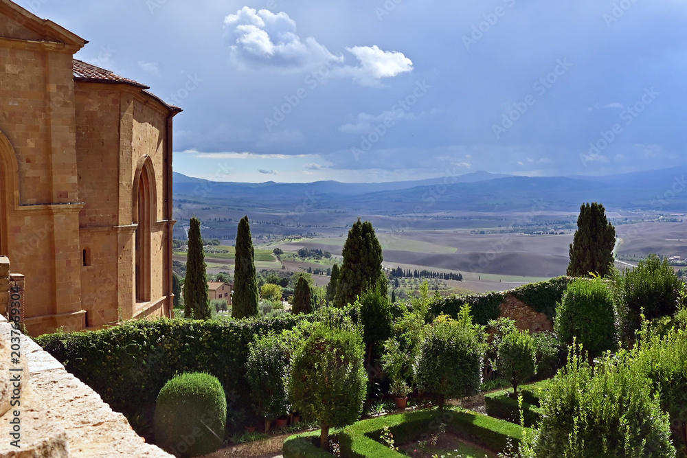 Naklejka premium Pienza, le colline della Val d'Orcia dalla loggia di Palazzo Piccolomini, Val d'Orcia, Toscana