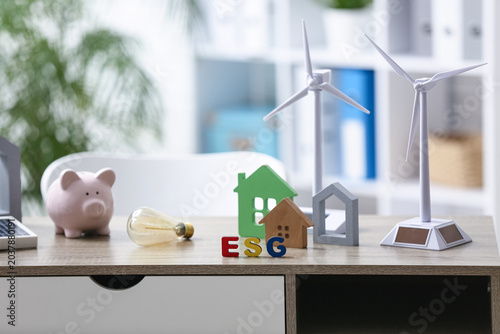 Wind turbine models with pi...