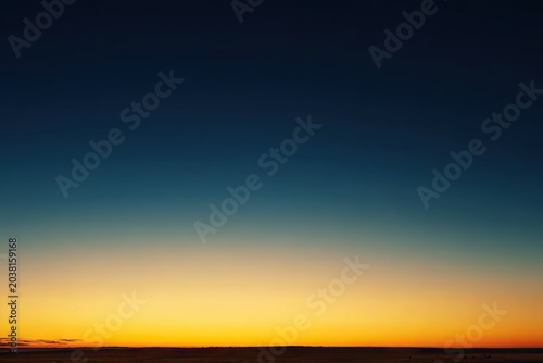 Gradual color change from dark to light