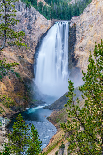 Tableau sur toile Natural landscape of Grand Canyon of the Yellowstone national park, USA