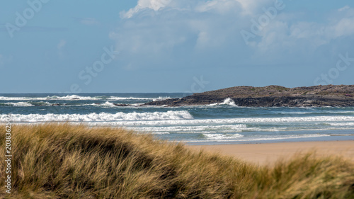 Canvastavla dramatic coastal landscape at machir bay beach on the isle of islay in scotland with rolling Atlantic waves