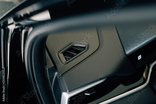 Fényképezés Speaker in the car door