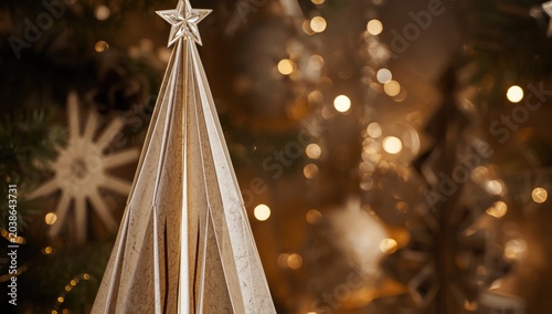 Geometric paper Christmas t...