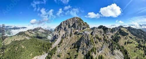 Bayerischzell, Deutschland: Panorama des Wendelsteins