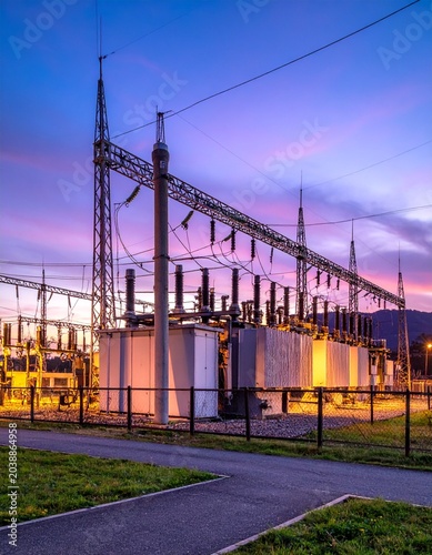 Industrial electrical substation transforming and distributing high voltage power