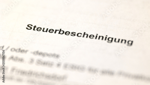 Foto Close-up of a German tax certificate (Steuerbescheinigung), document for determining refunds or additional payments