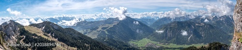 Bayerischzell, Deutschland: Panorama vom Gipfel des Wendelstein