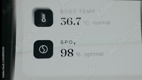 SpO2 reading of 98 percent labeled as optimal by the device
