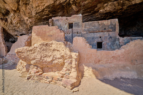 Fotografia Lower Cliff Dwelling at Tonto National Monument, Arizona.