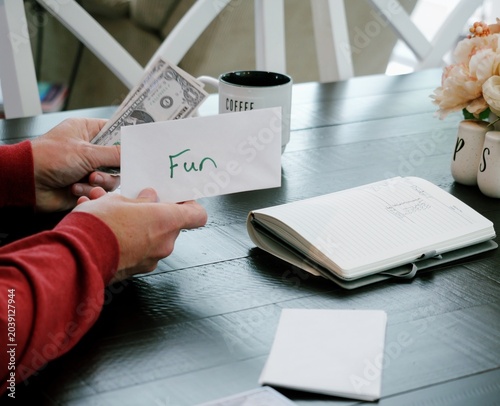 Fotografia Personal Finance Budgeting Cash Stuffing Envelopes Using Physical Currency to Li