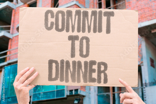 Obraz na plátně "Commit to dinner" Regular shared meals create belonging