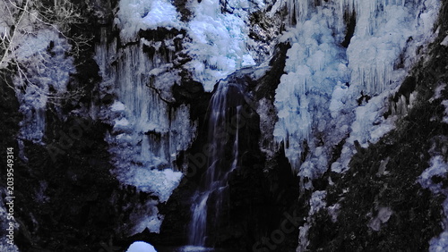 Bild auf Leinwand Onouchi Icicles and waterfall in winter, Chichibu, Japan