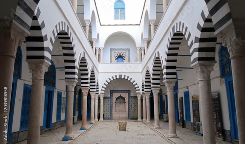 Photos centre historique de Tunis en Tunisie