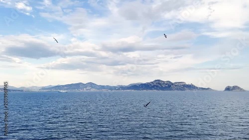 sortie du port de Marseille