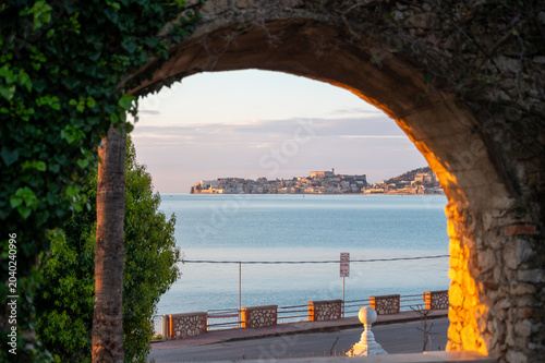 Obraz na plátně View on Gaeta historical city across sea bay from Formia, Lazio, Italy, italian