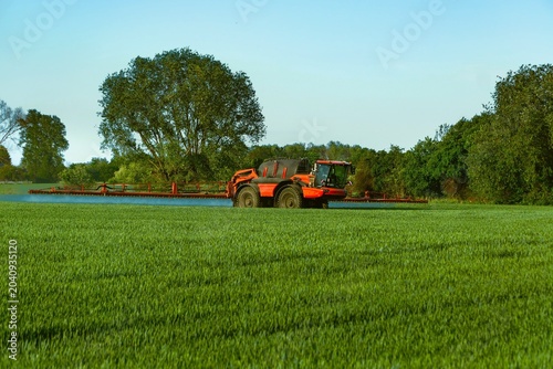 Grain spraying with modern equipment